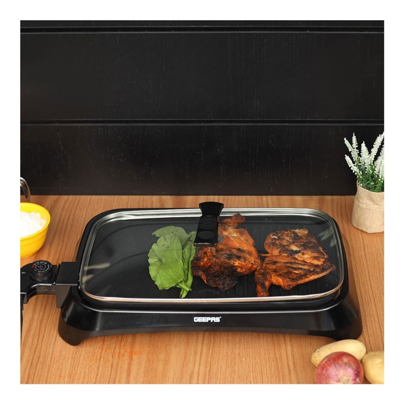 Geepas, Adjustable Thermostat, Non Stick Smokeless Grill Indoor With Glass Lid, Overheat Protection, On Indicator Light, 1600W Electric Barbeque Grill, GBG63040-28797