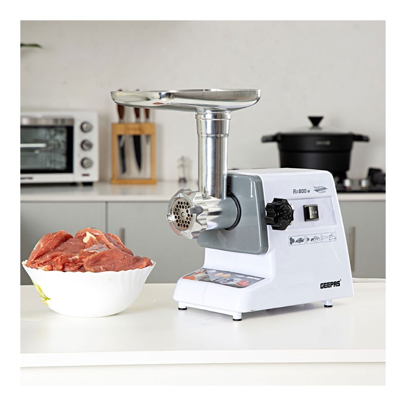 Geepas 1200W Metal Gear Meat Grinder With Reverse Function, GMG767-33731