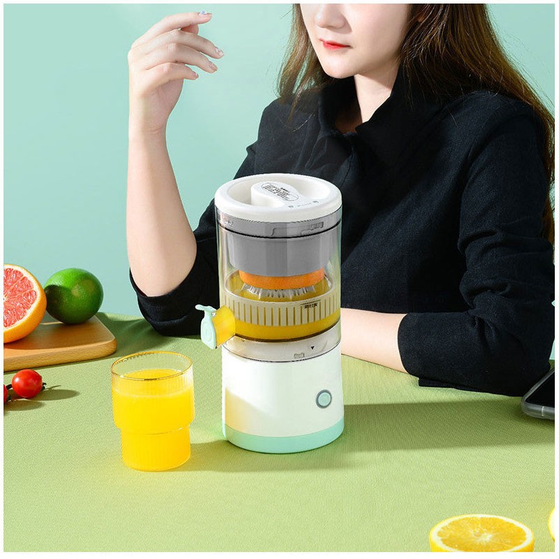 Portable Hand Free Electric Rechargeable Citrus Juicer-6095